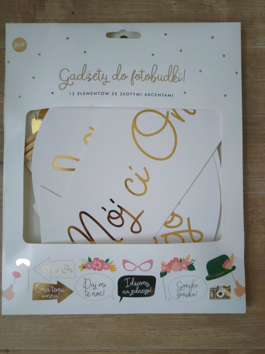 Pozostałości ślubne, gadżety do fotobudki, topper, zabawa Ona On karty