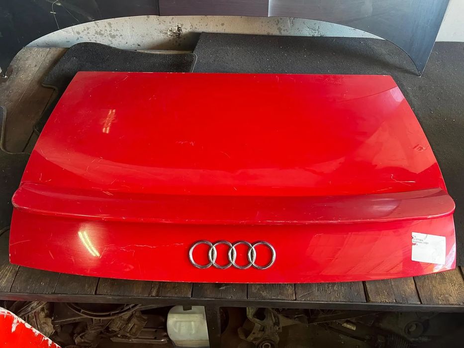 Klapa bagażnika Spojler Audi TT Roadster cabrio 8N czerwony LY3C 8N7827023D