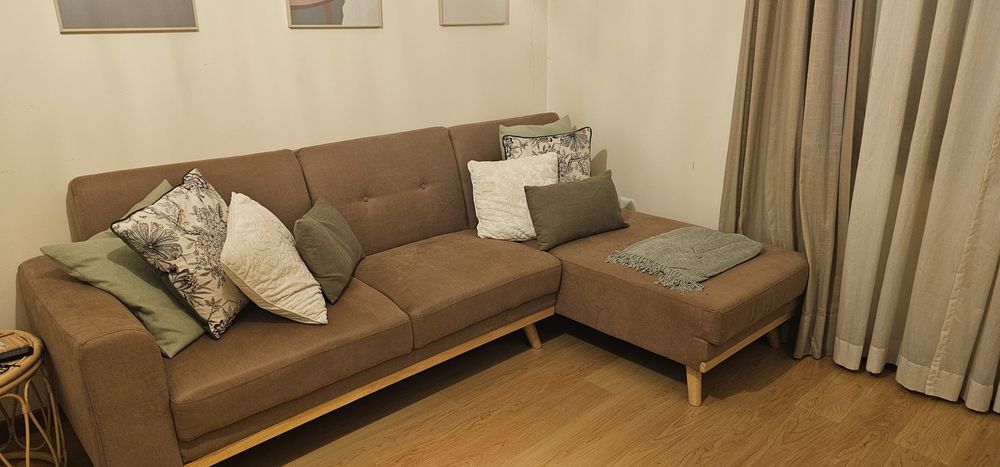 Sofá-cama 3 lugares com chaise longue