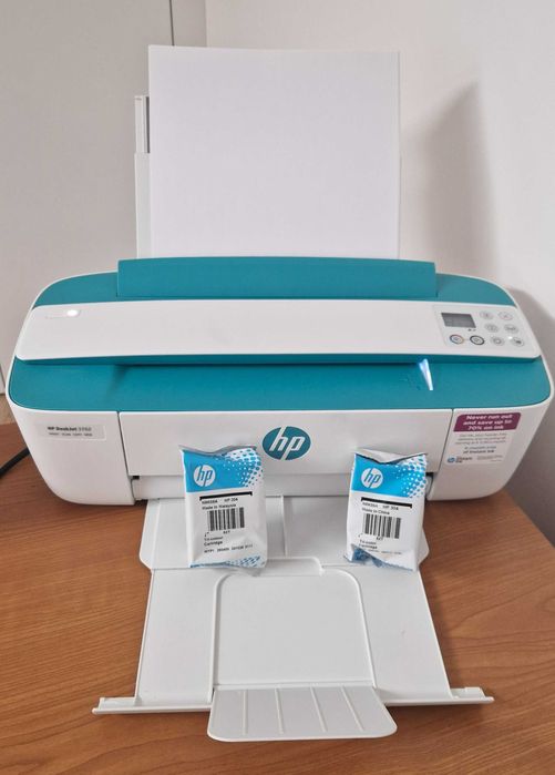 Impressora HP Deskjet 3762 + 2 Tinteiros Cor Originais