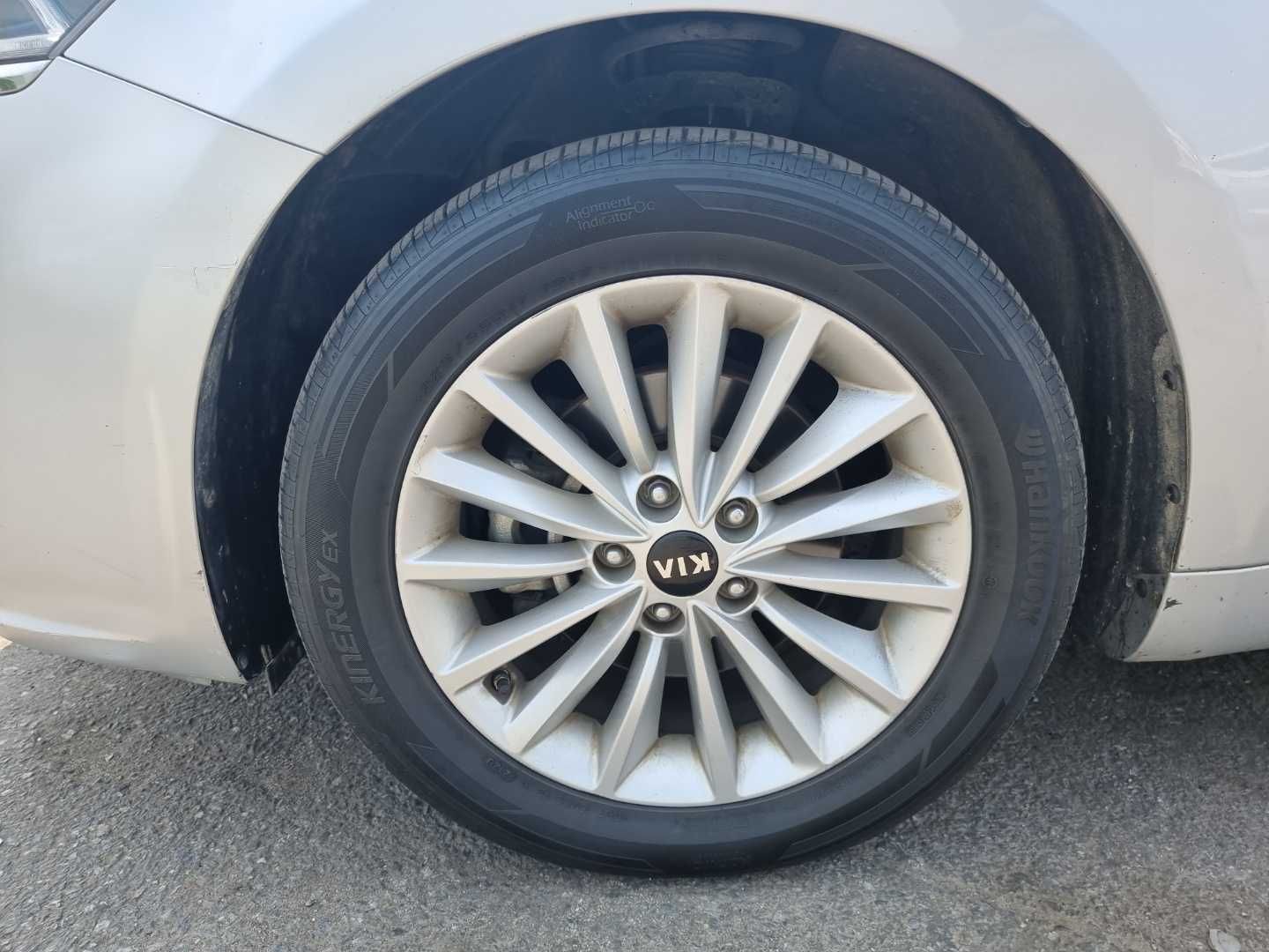 KIA K7 Cadenza 2016 3.0 ГАЗ