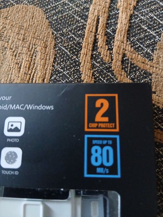 Pendrive  4-w-1 USB 3.0 Flash Drive o pojemności 256 GB