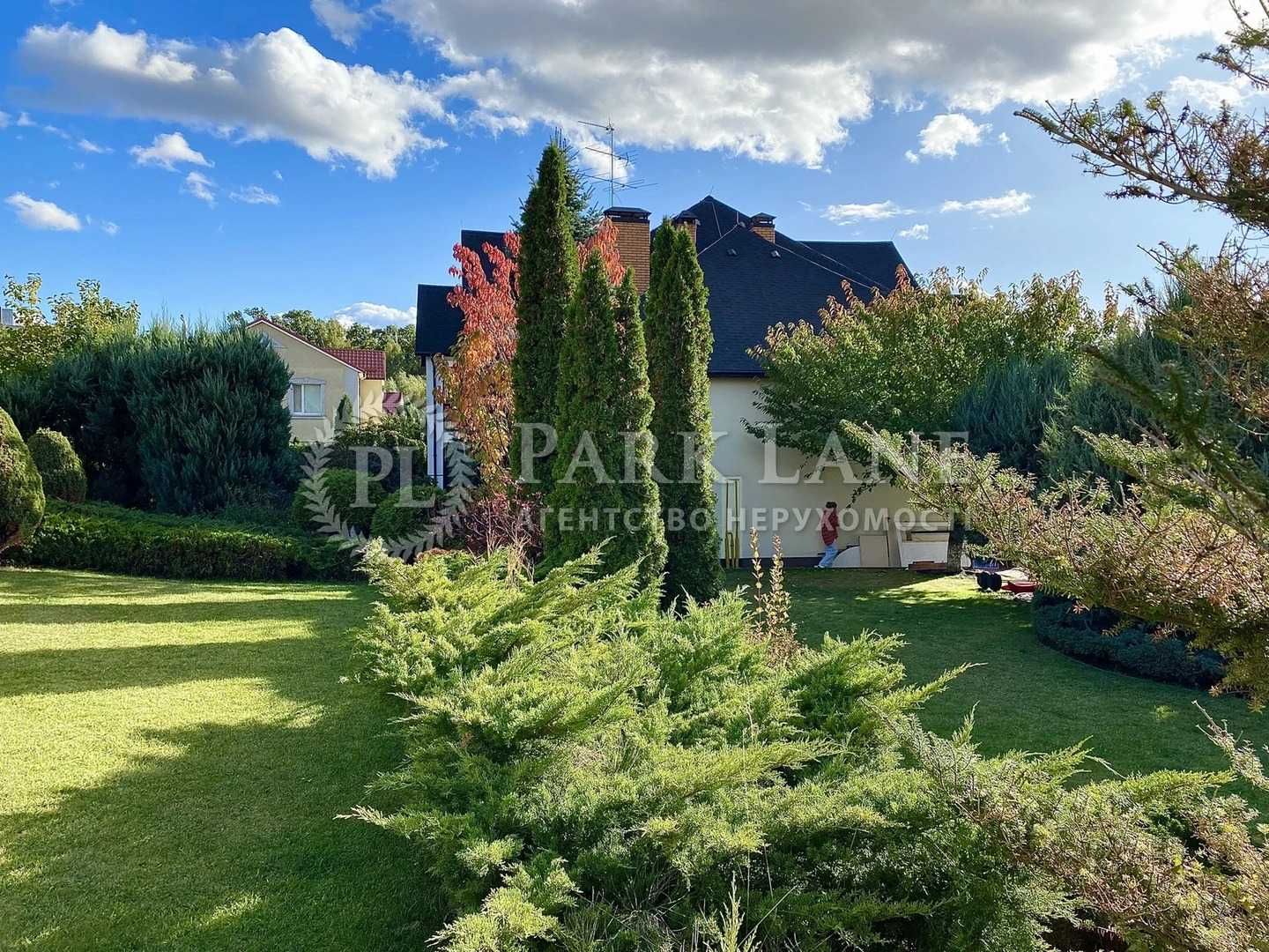 !! ПРОДАЖ !! 3пов. Будинок 350м +Басейн Сауна - 15хв.до центру міста !