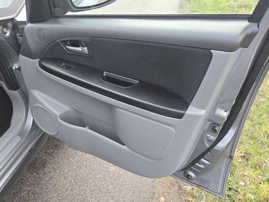 Продам авто Suzuki SX4 2008