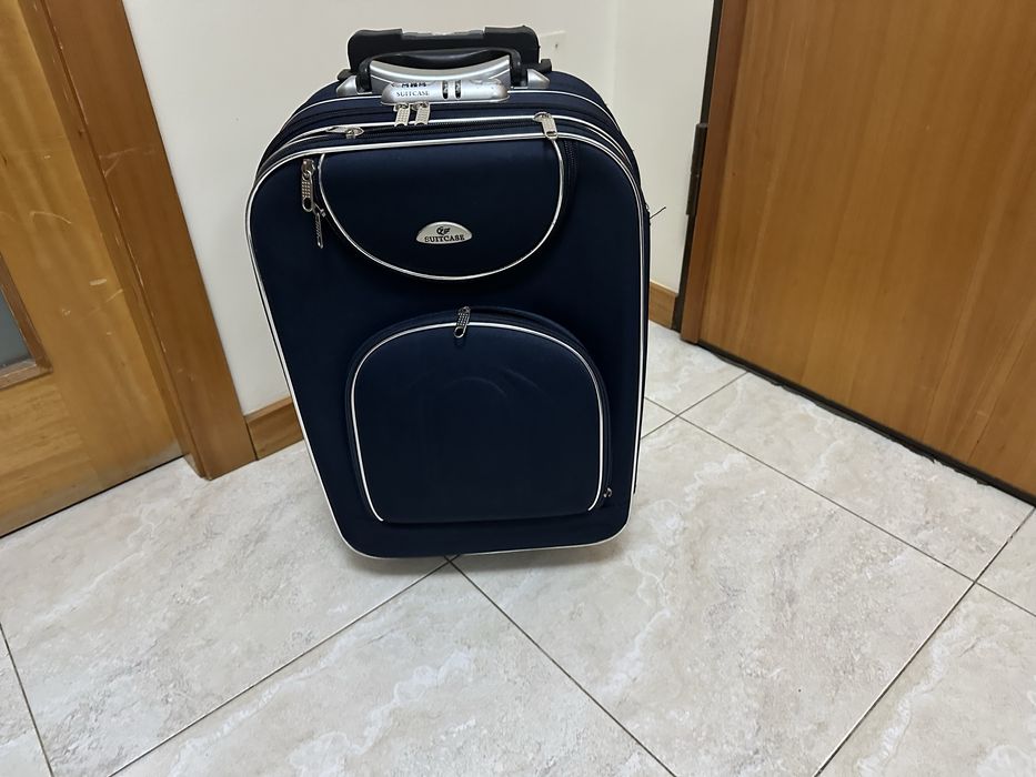 Mala de viagem azul