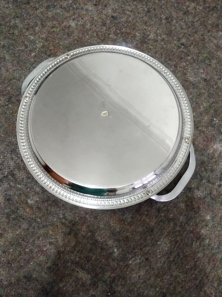 Bandeja metálica