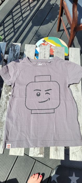 T-shirt z główką Lego rozmiar 110 reserved