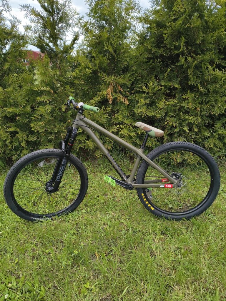 Rower dirt ns bikes zircus  rock shox pike zamiana na motocykl namiot