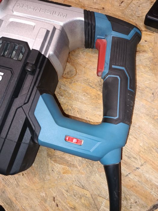 Młotowiertarka Erbauer SDS Plus 1500 W