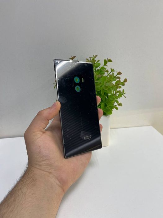 Оригінальна задня кришка на Mi mix 2