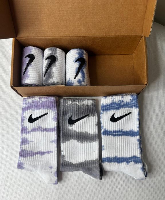 Skarpety Nike Tie Dye. Rozmiar 39-42