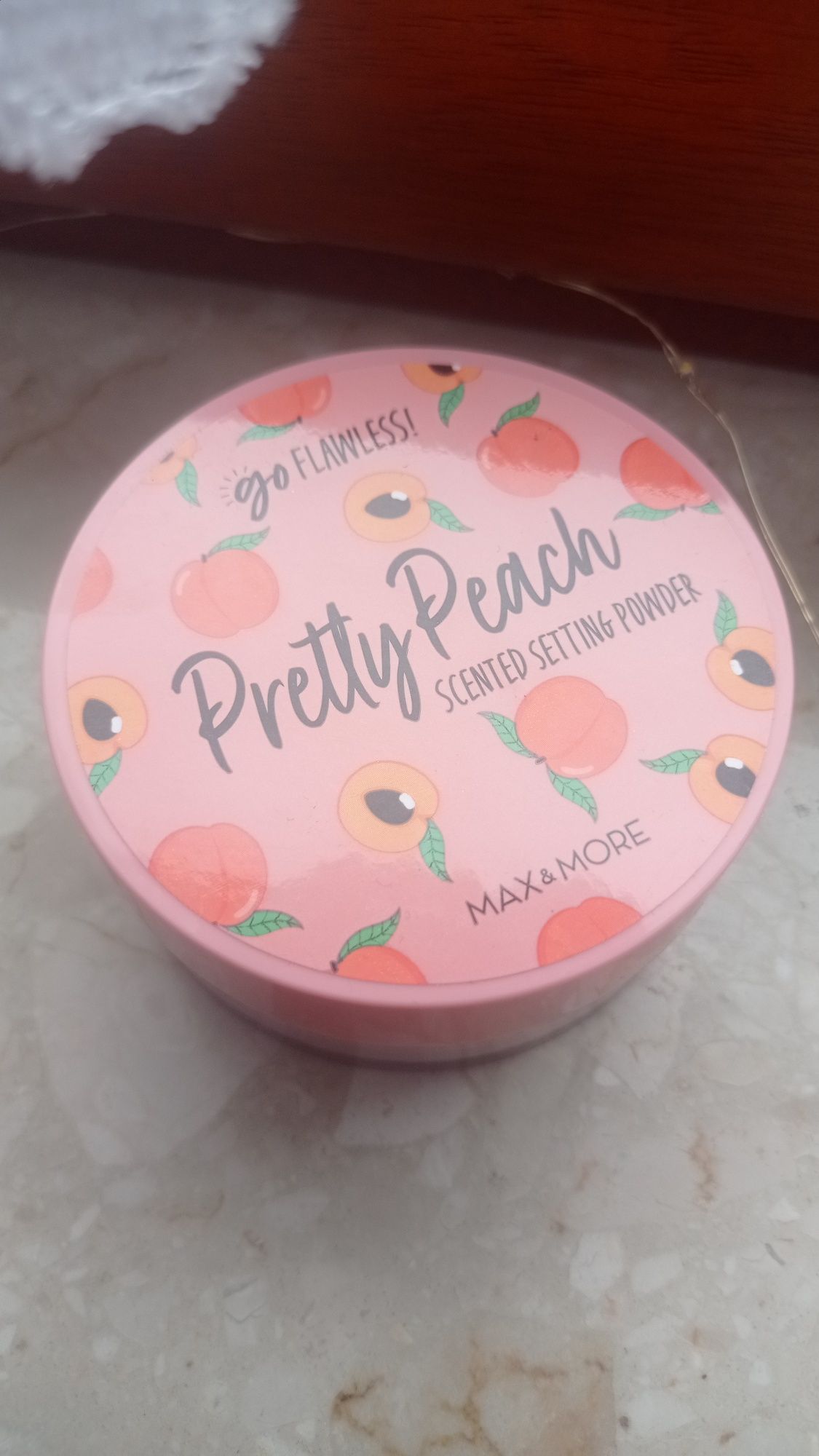 Puder sypki Pretty Peach Max&More Action