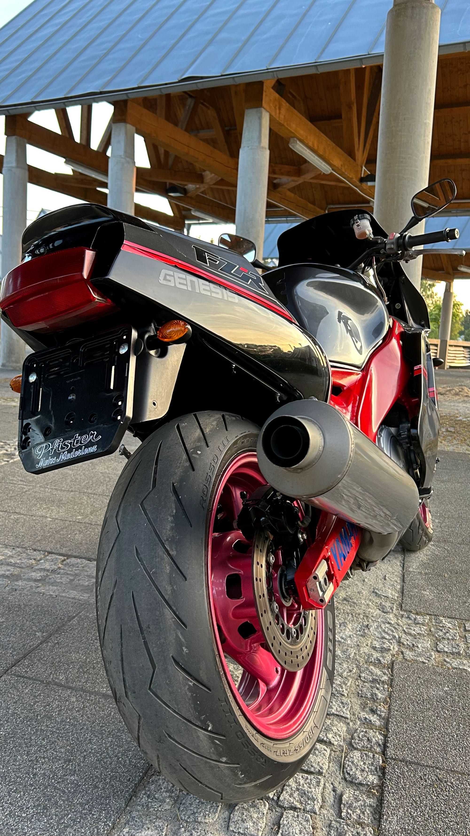 YAMAHA FZR 1000 Oryginalny przebieg 44524km! z Szwajcarii 100% SPRAWNA