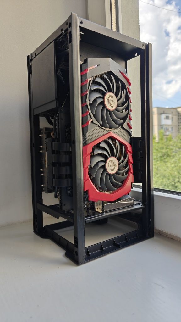 NZXT H1 топовий itx кейс