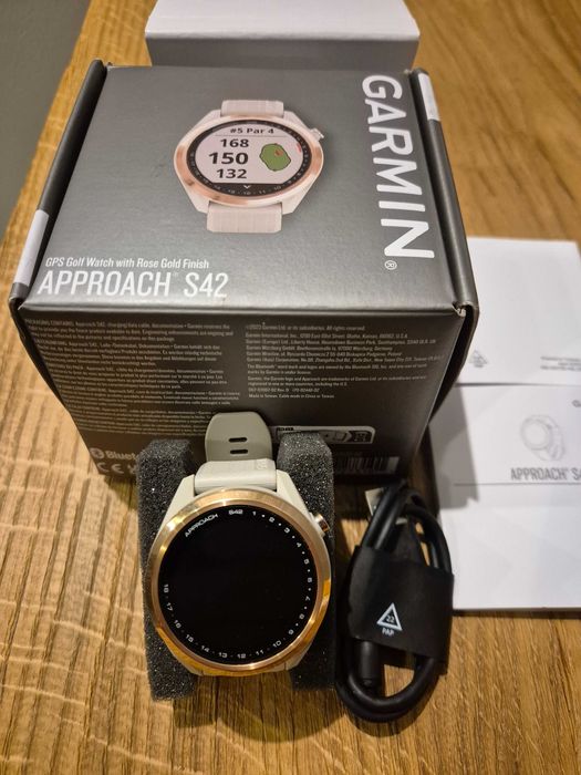 Zegarek Garmin Approach S42 GPS różowo złoty, Nowy na gwarancji.