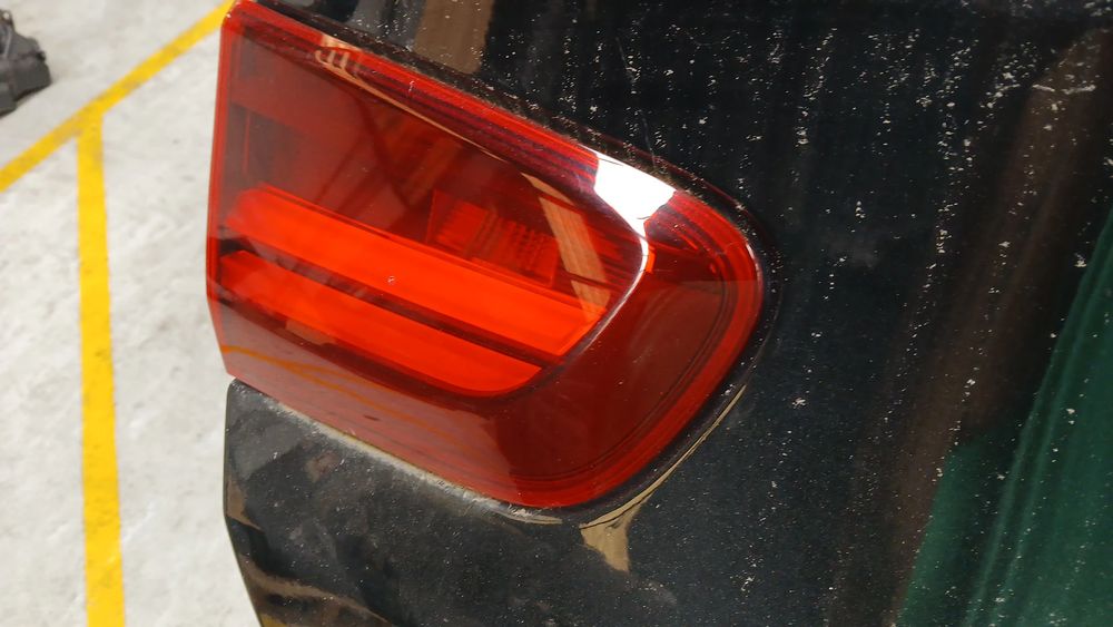 Farolim da mala esquerdo BMW 1 (F21)