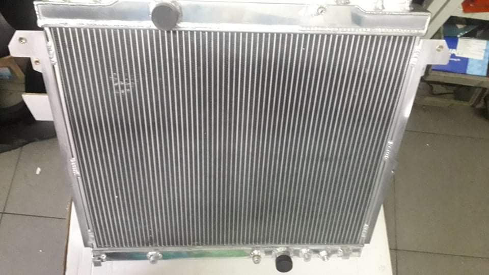 Radiador toyota hilux D4D