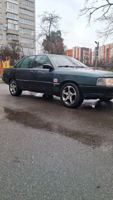 Ауди с3 2,3 газ бензин сел поехал