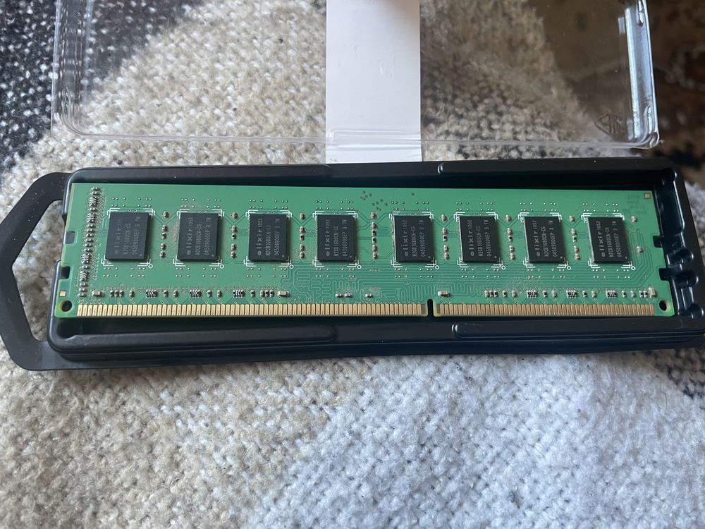 DDR3 2Gb оперативна памʼять