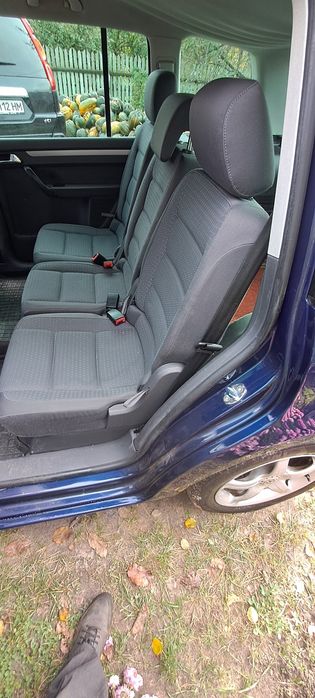 Фольцваген тоуран