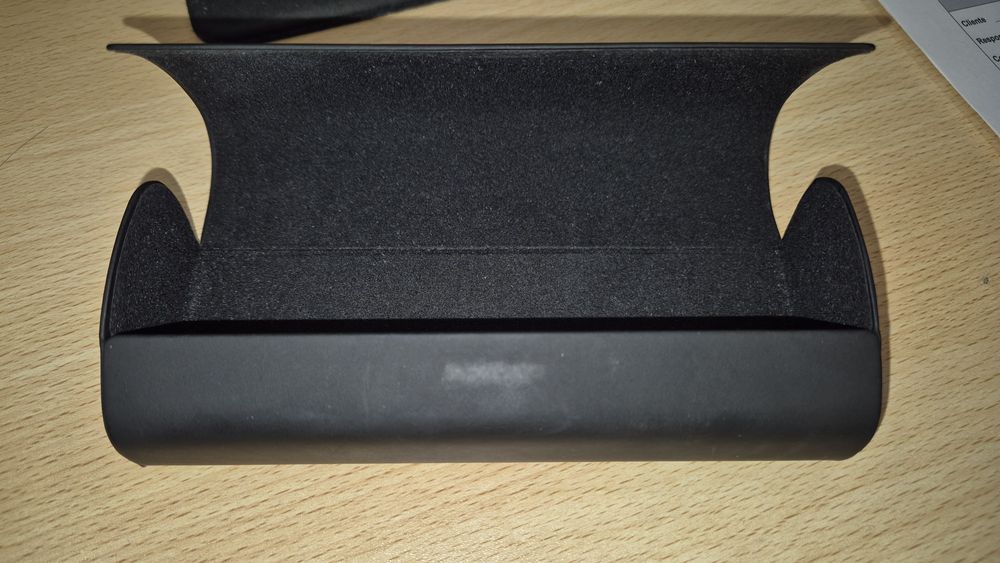 Caixa de oculos como nova