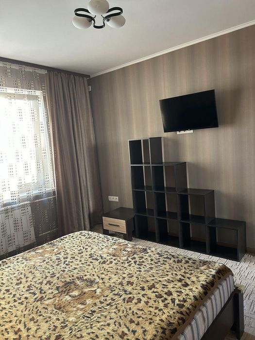 Продам 3кім.квартиру вул.Грушевського,парк Перемоги,м.Бровари SL