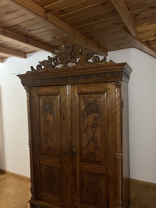 Szafa w stylu secesji 1900 rok