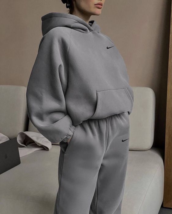 Жіночий костюм Nike утеплений Кофта/худі та штани НА ФЛІСІ 42-46 S-M-L