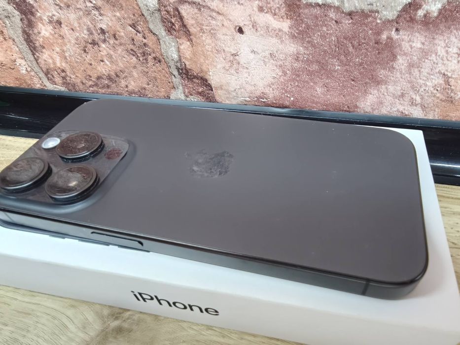 IPhone 15 pro 128 gb