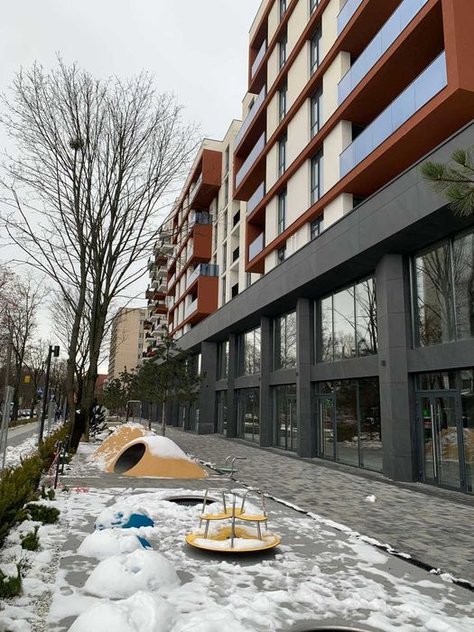 Оренда фасадного приміщення в новому  ЖК Infinity Park вул. Зелена