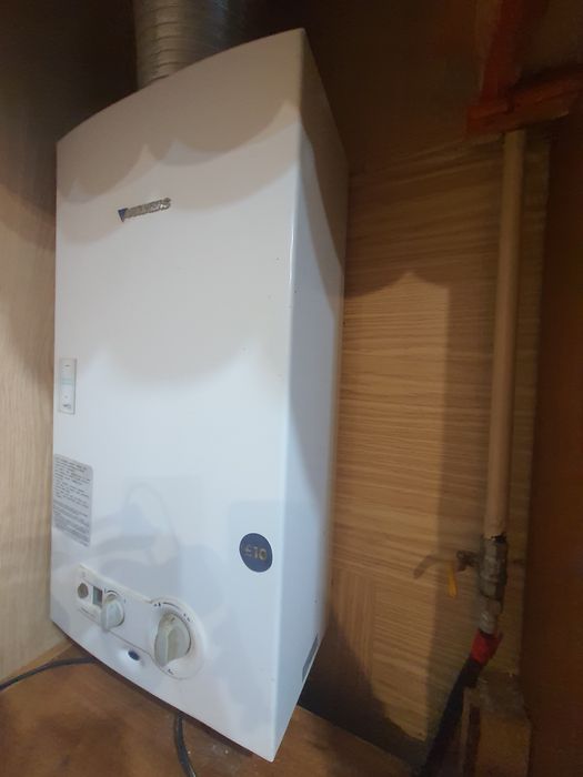 Продам 3к кв  80м2 вул Соц.містечко гарна локація 100м Київський Шлях