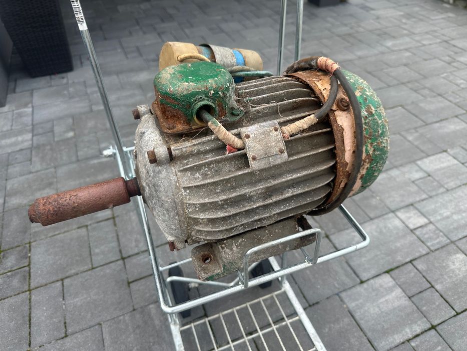 Silnik elektryczny 230V