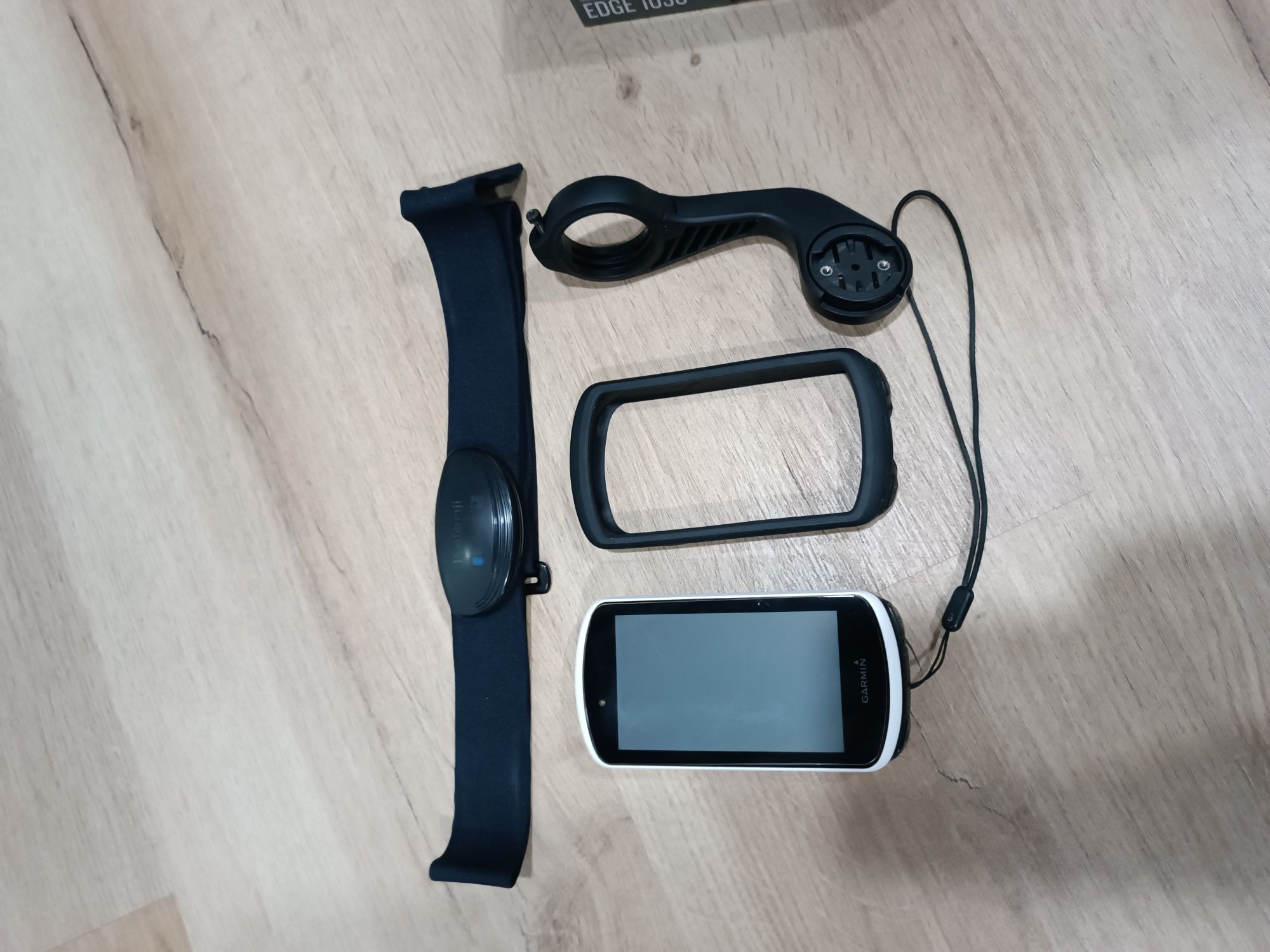 Garmin 1030 com fita cardíaca