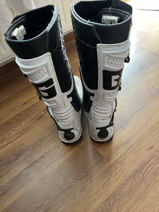 Buty cross enduro GAERNE G - react   ROZMIAR 48  jak nowe !!