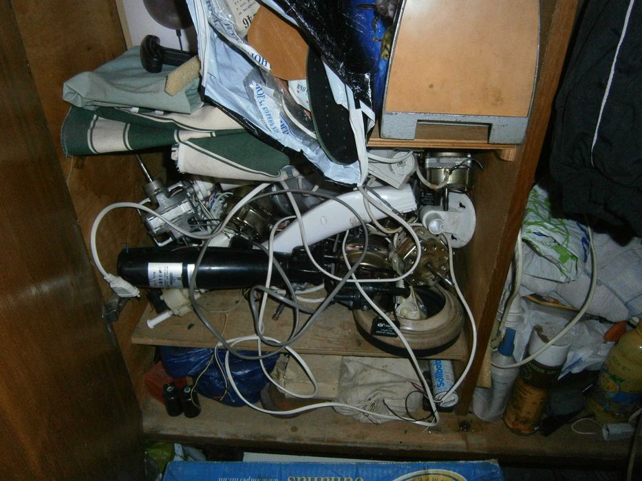 Шкаф для дачи,гаража,склада