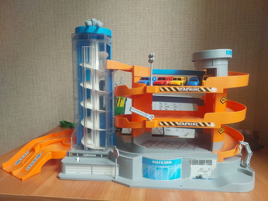 Дитяча автопарковка (паркінг) для авто