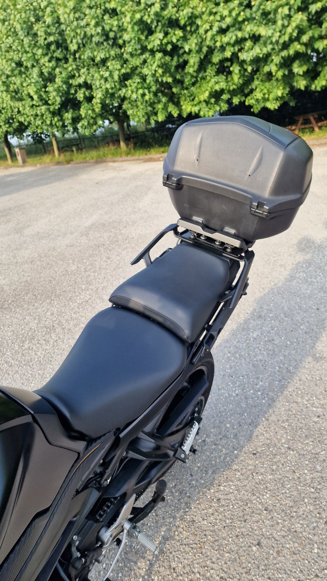 Yamaha tracer 900