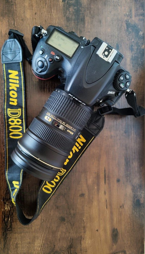 Nikon D800 + Nikkor AF-S 24-70 1:2,8G ED doskonały stan