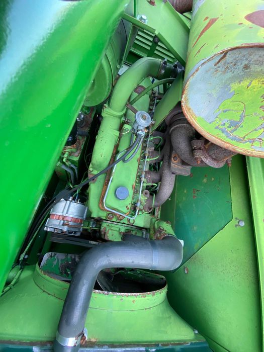 Комбайн John Deere 1072