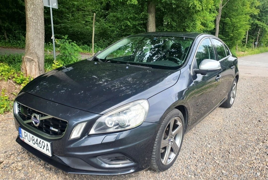 Zadbane Volvo S60 R-Design 1.6 D2