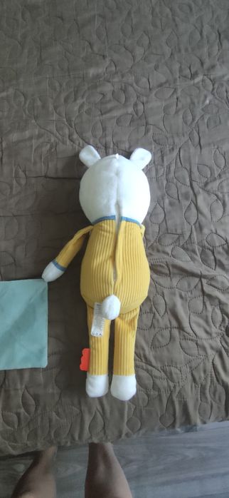 Білий шум іграшка