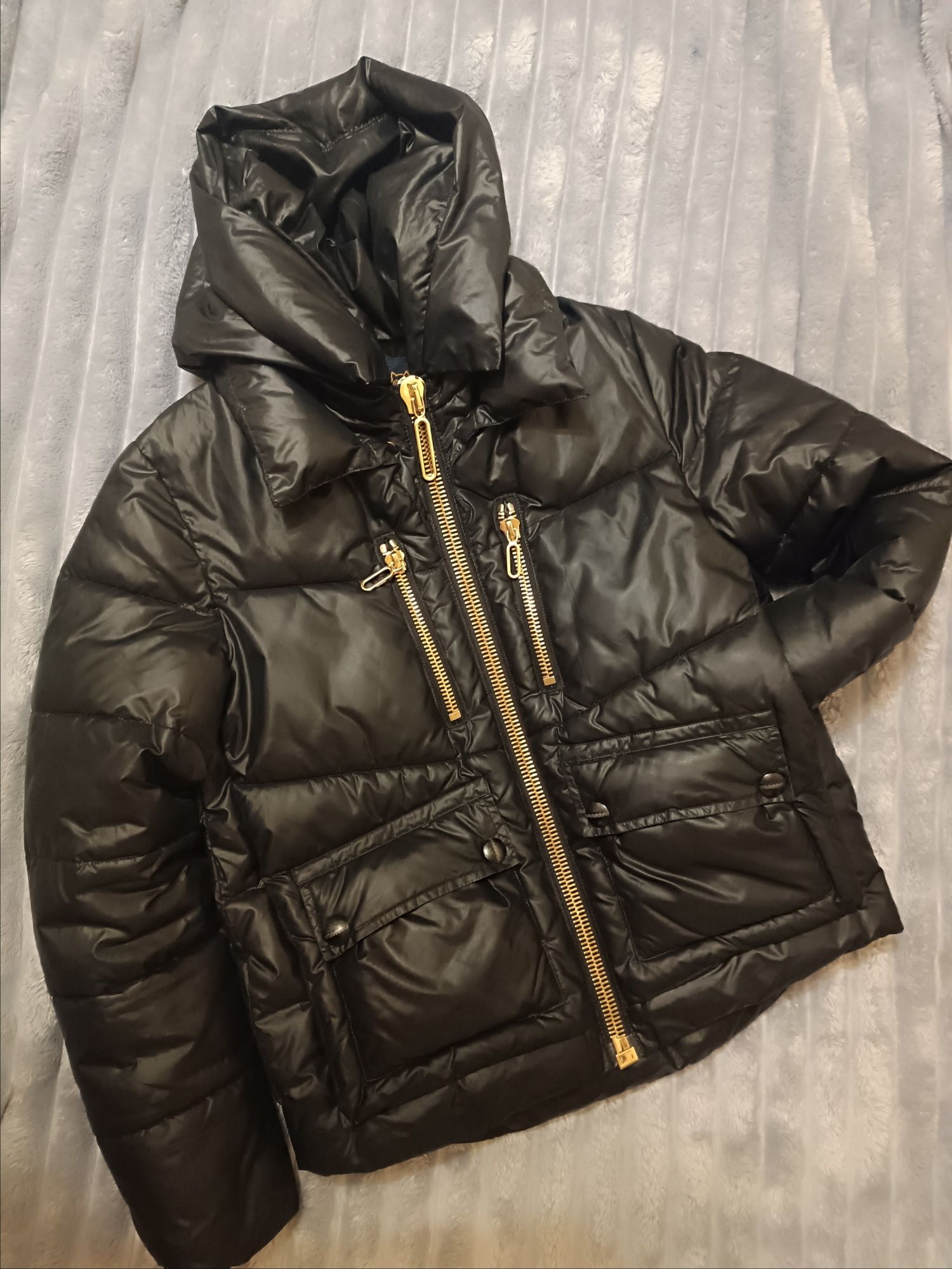 Теплющая зимняя куртка М