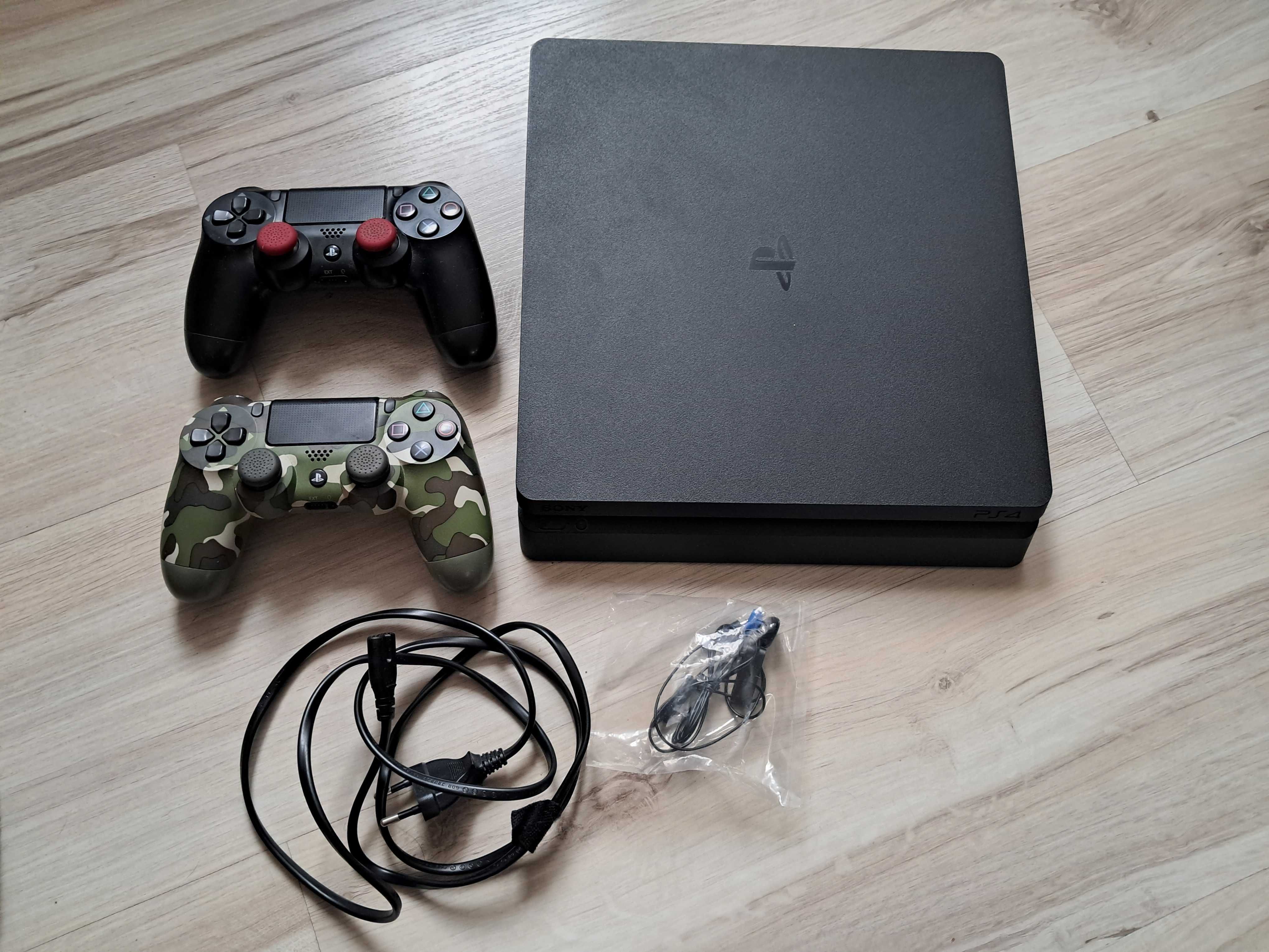 Konsola PlayStation 4 PS4 2 pady 1T CUH-2216B Jet Black + 19 gier