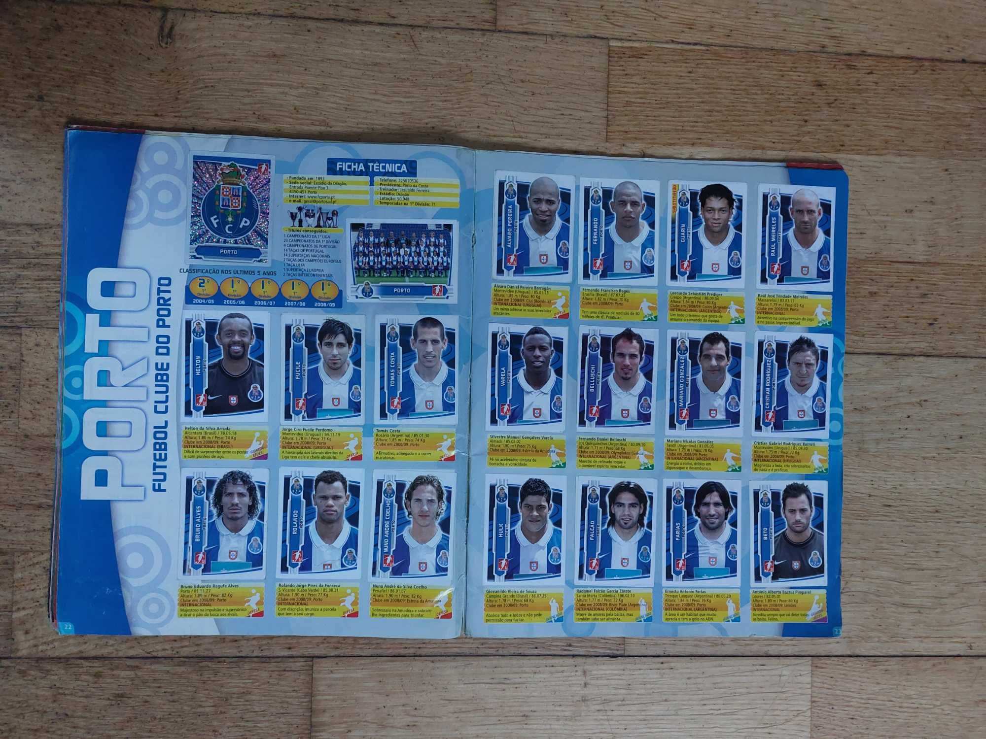 Caderneta de cromos - Futebol 2009-10 - Completa