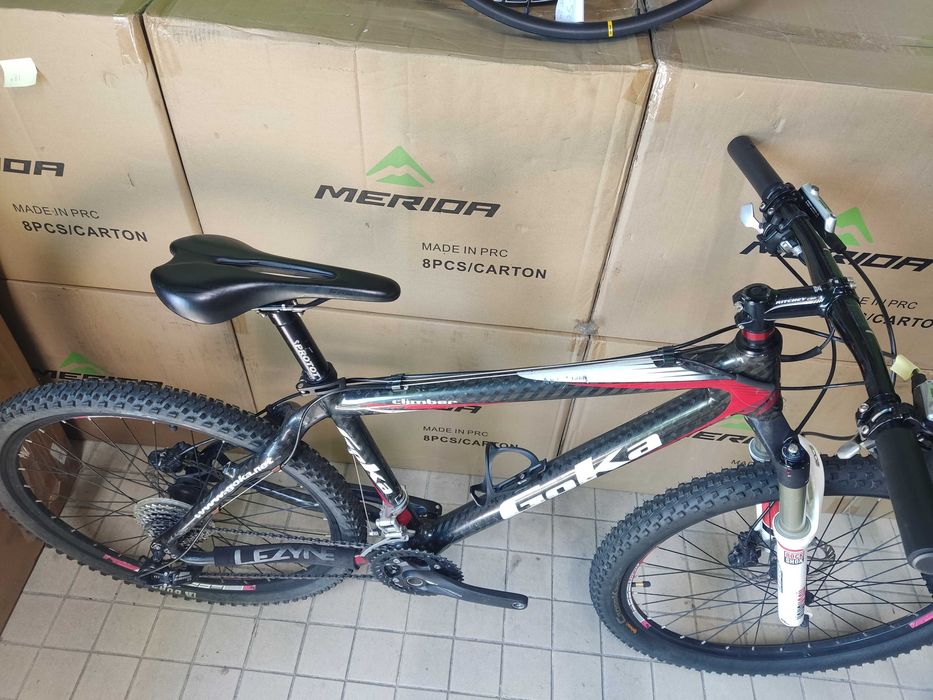 Bicicleta goka de carbono