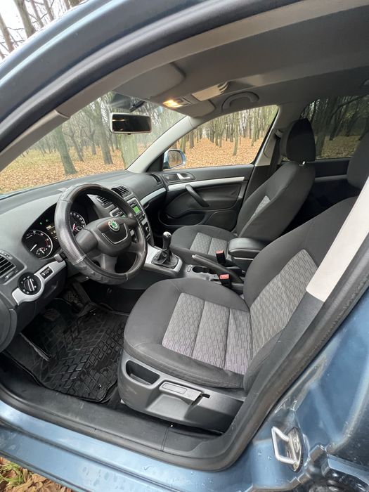 Skoda Octavia 2010 р 1.8