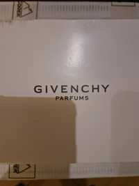 Givenchy prezent ! Polecam