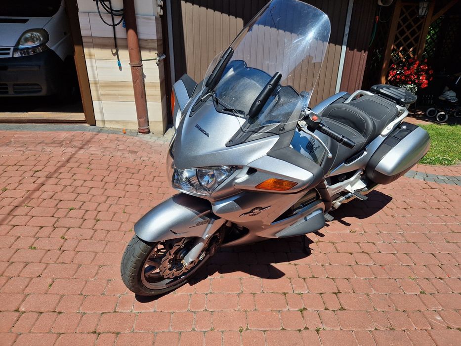 Sprzedam Honda st 1300