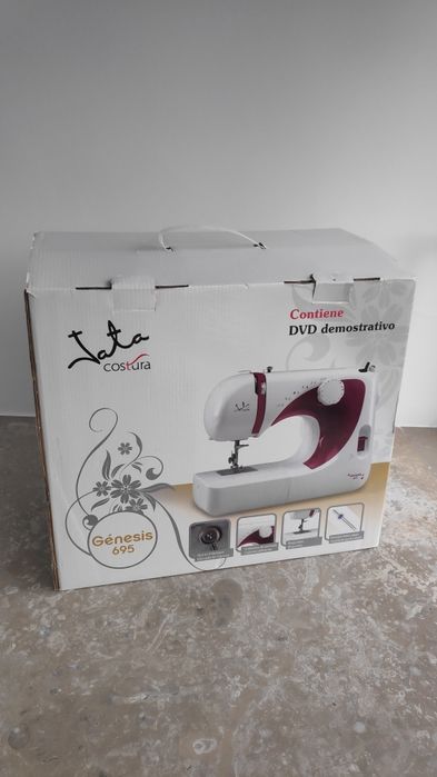 Máquina de Costura Jata + Caixa de Costura