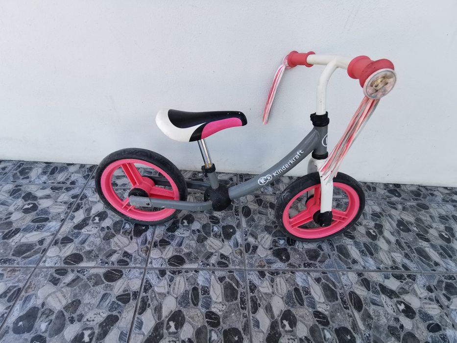 Rowerek biegowy KinderKraft - idealny na początek